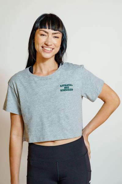 承認は不要です  クロップドTシャツ